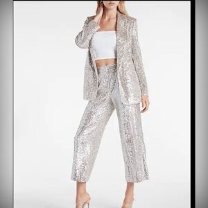 Express High Waist Sequin Pleated Cropped Pants  Holidays SZ XS